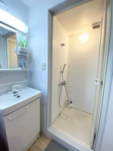 2-Bedroom Apartment