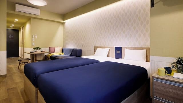 Standard Room, Multiple Beds, Non Smoking, Kitchen
