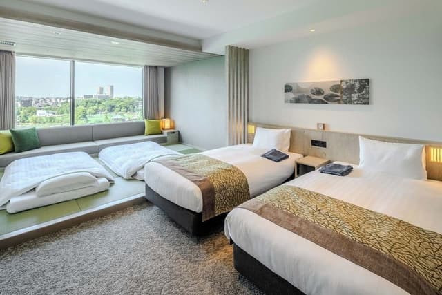 Deluxe Family Room (Japanese-Western-Style Room)