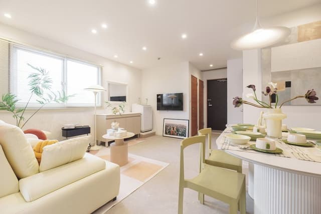 Comfort Suite, City View