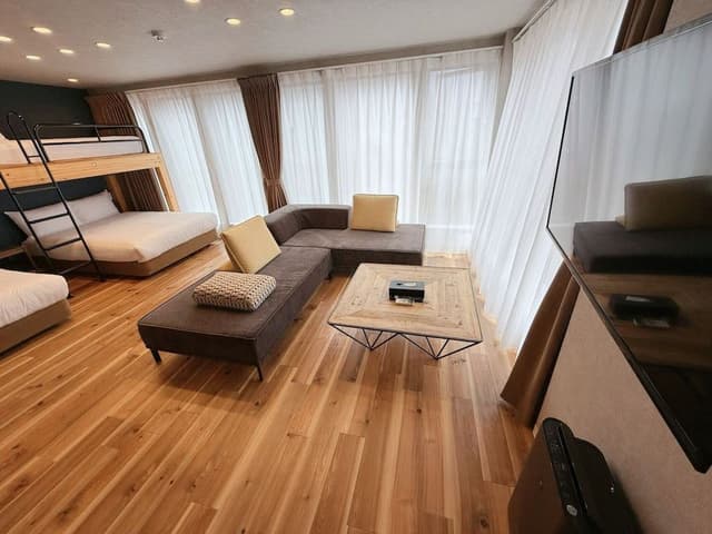 Family Suite, Non Smoking, Kitchenette (501)
