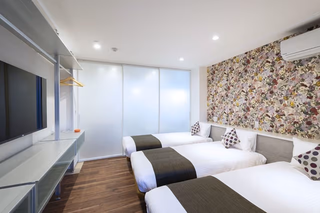 Deluxe Triple Room