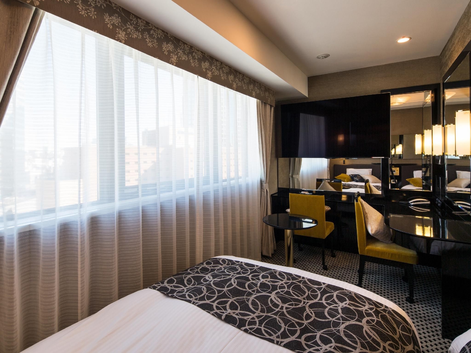 เอพีเอ โฮเต็ล อิดะบะชิ-เอคิเมะ (APA Hotel Iidabashi-Ekimae)1