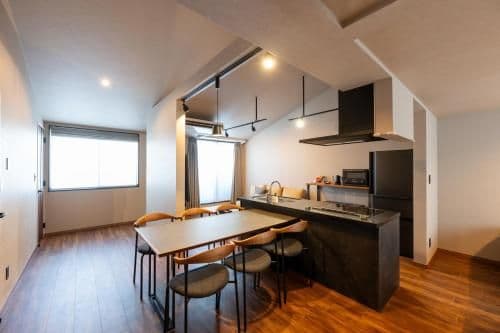 Deluxe Home