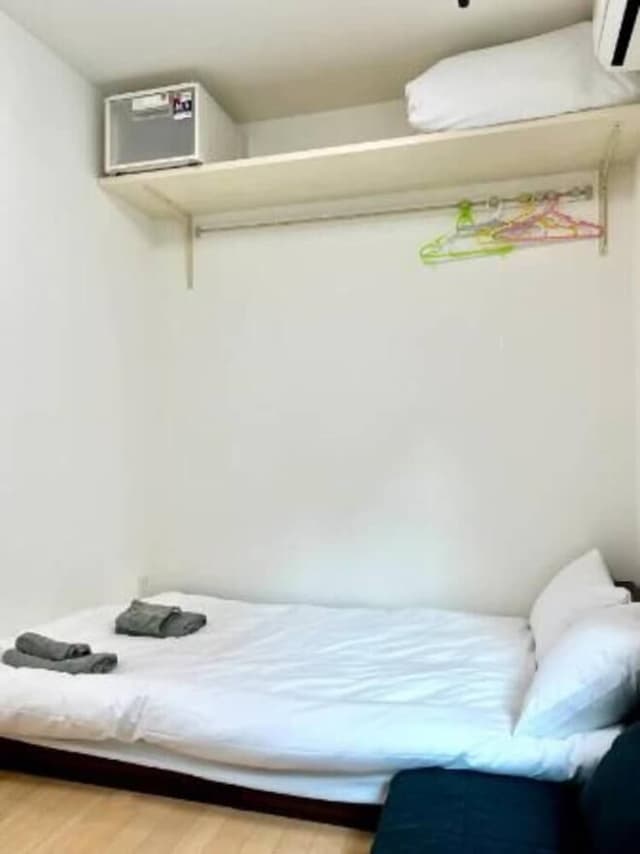 Basic Studio, Non Smoking, City View (102)