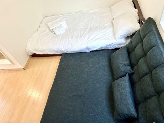 Deluxe Studio, Non Smoking (202)