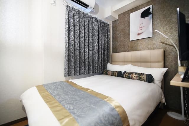 Room, 1 Double Bed (GS102)