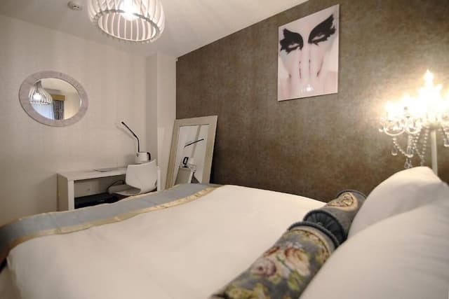 Room, 2 Bedrooms (GS302)