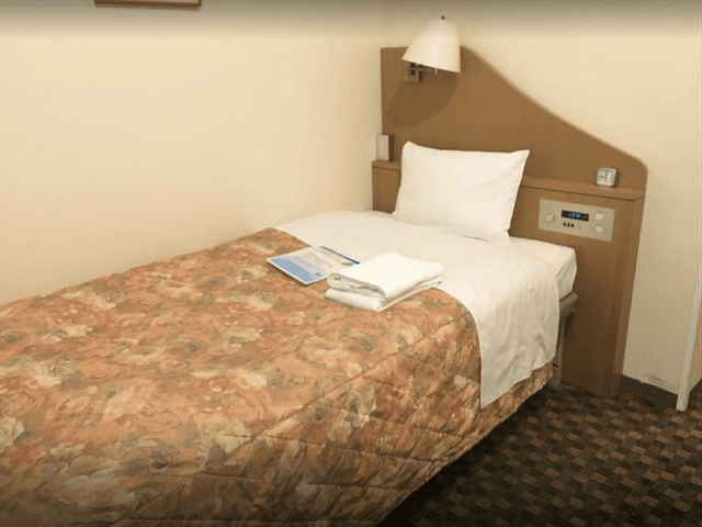Single Room - Non-Smoking