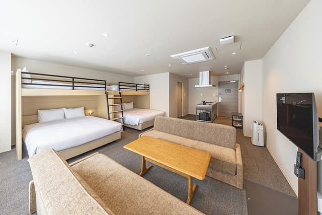 Private Family Room for 6-8 with Private Shower room, Non Smoking