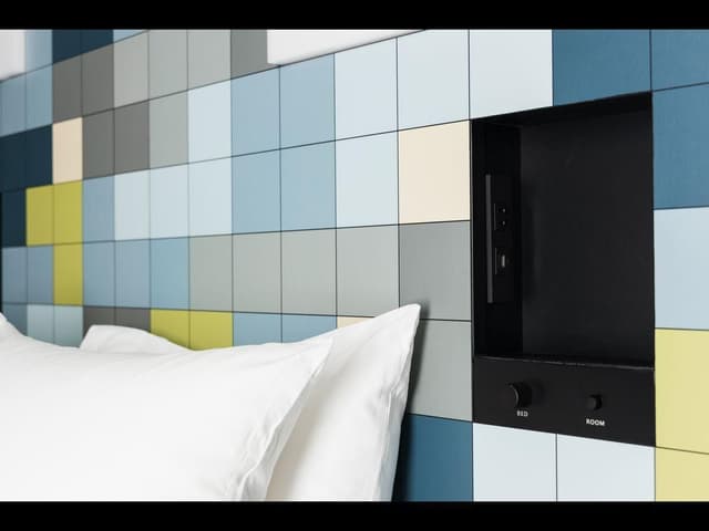 Superior Twin with Separate Bath and Toilet for 1 Person - Non-Smoking