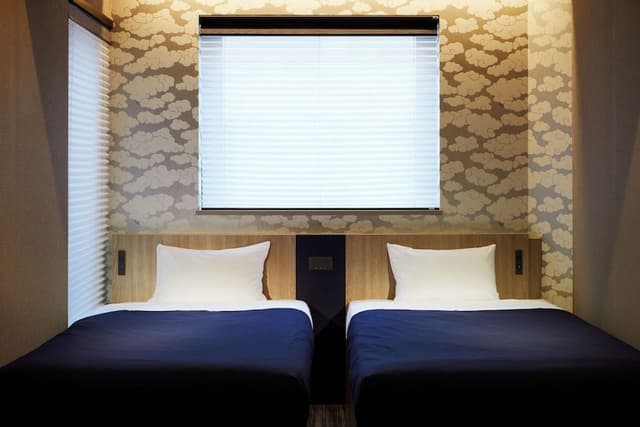 Moderate 4Bed