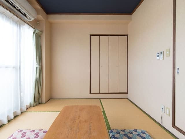 Japanese Room up to 2 guests, Non Smoking