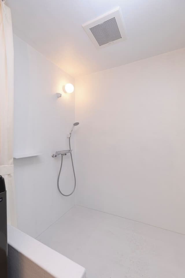 Basic Twin Room, City View