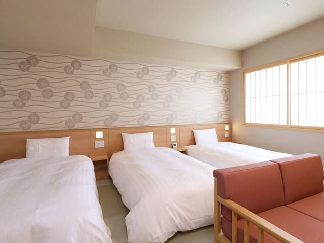 Triple Room