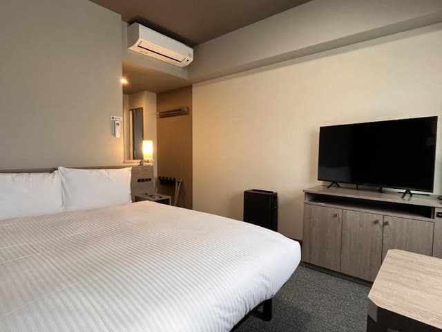 Semi-Double Room - Smoking, E-Cigarettes Only