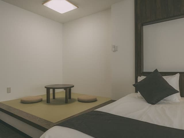 Japanese Modern Room with 2 single beds - Bath and Toilet, Non Smoking