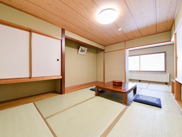 Traditional Room