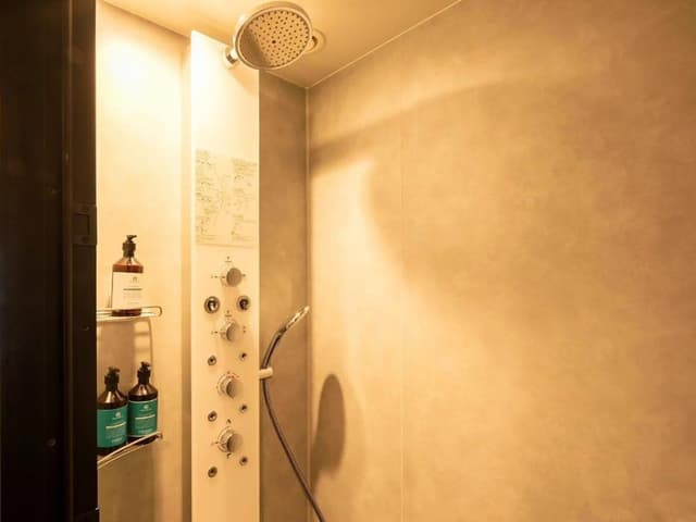 Check In at 7:00 PM, Check out at 10:00 AM,Standard Twin Room A with Complimentary Breakfast