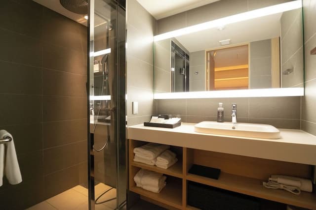 Superior Twin Room, Non Smoking (Up to 3 people aged 6 and above)