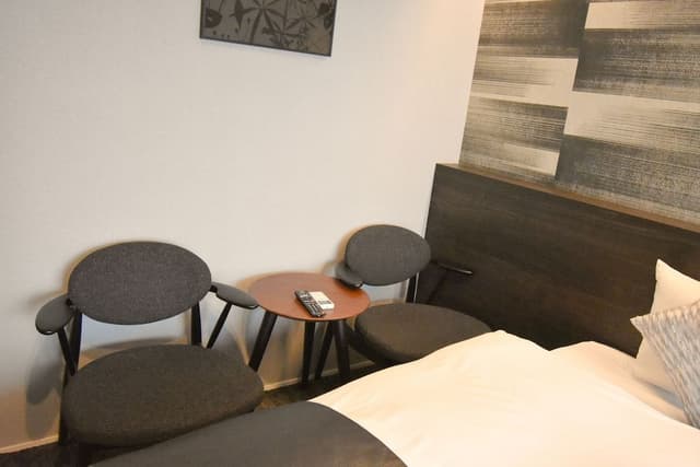 Basic Twin Room