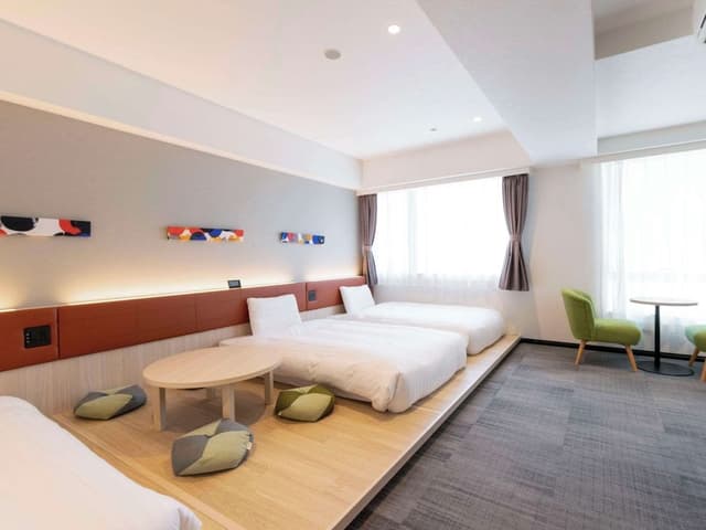Standard Room, 3 Twin Beds, Non Smoking