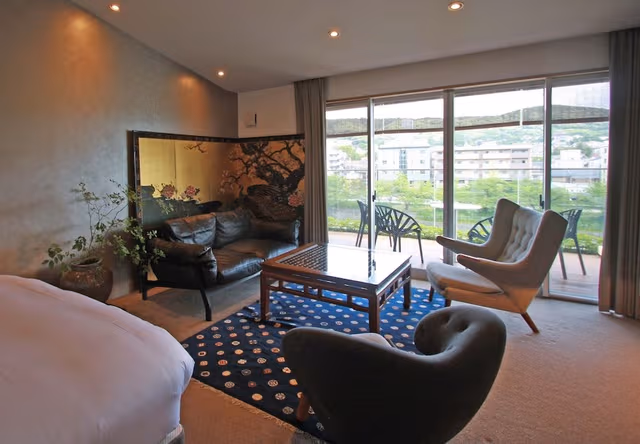 River view room with Tatami area 401