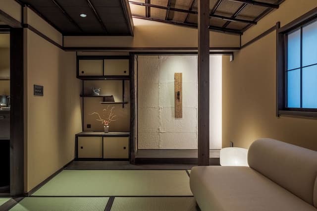 Twin Room, 2 Double Beds