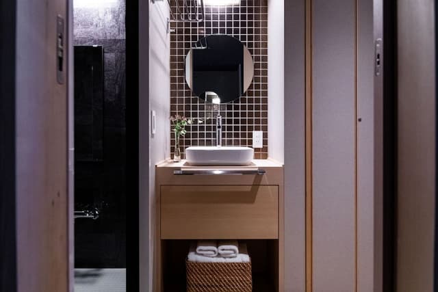 Deluxe Quad Room