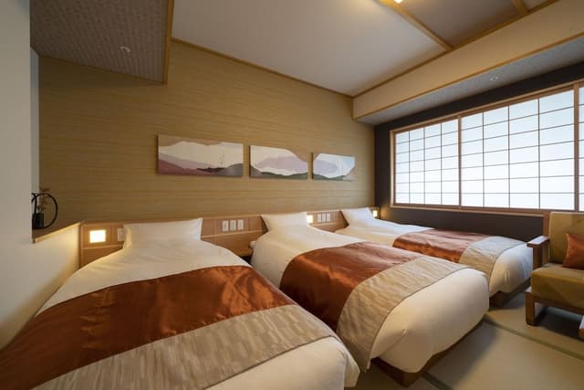 Basic Triple Room, 3 Twin Beds, Non Smoking