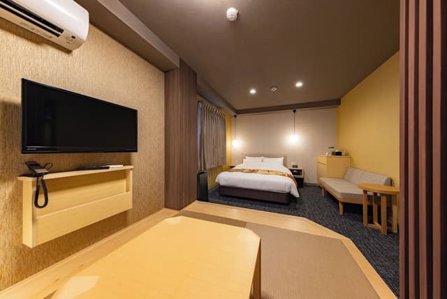 Double Room