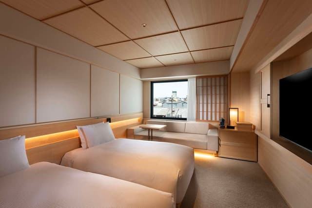 TWIN PREMIUM ROOM