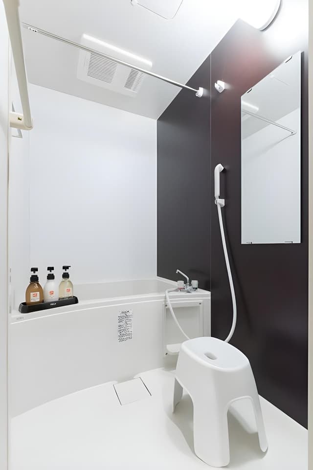Twin Room with City View
