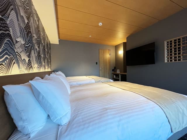 Grand Twin Room