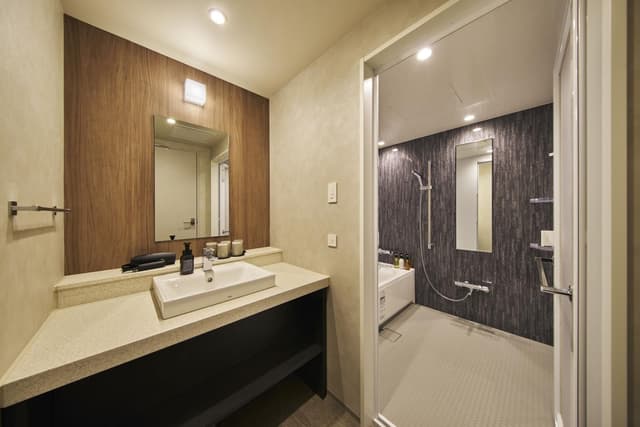 Starlight Floor Junior Suite with ES CON FIELD View