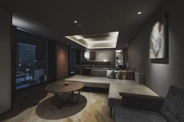 Q_Suite, Non Smoking