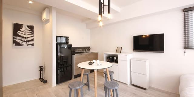 Corner Deluxe Room, Non Smoking (6 Beds)