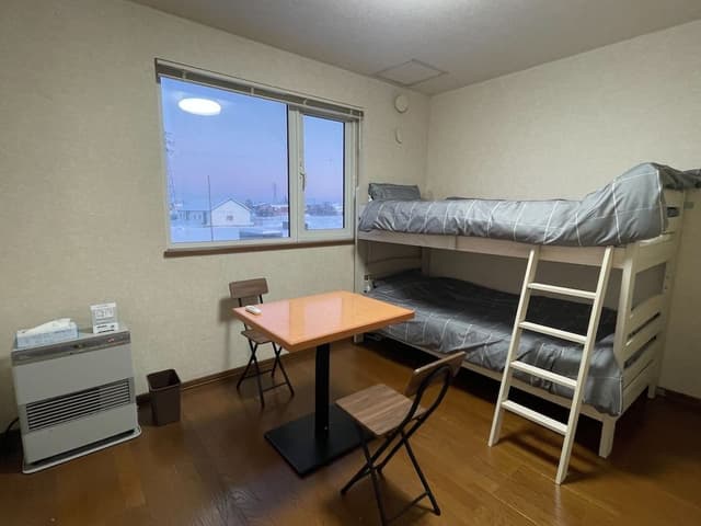 Basic Twin Room, Non Smoking