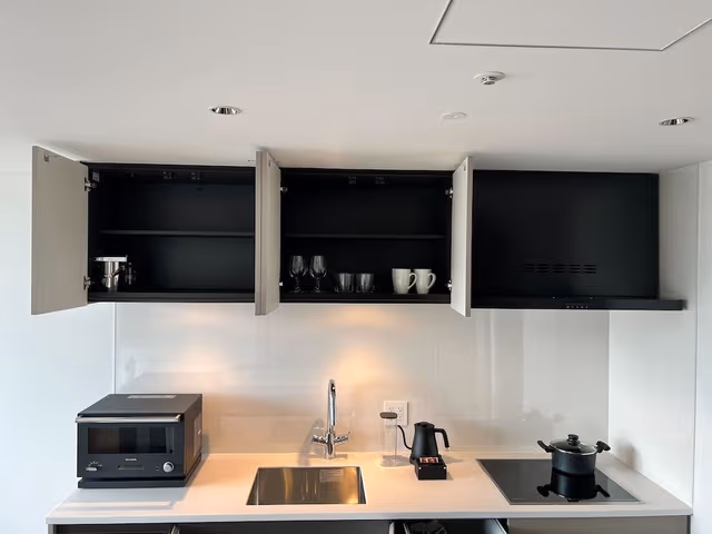 Room, 2 Bedrooms