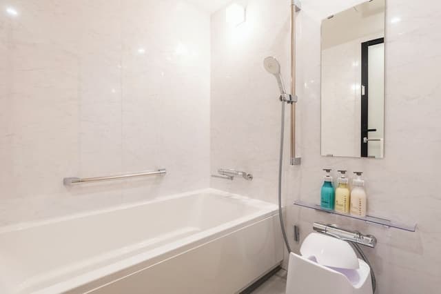 Residential Double with Kitchen and Washing Machine, Non Smoking