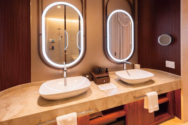 Executive Suite with Lounge Access, Non Smoking