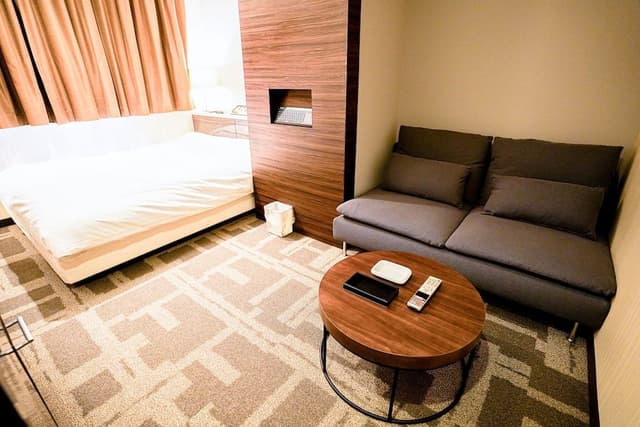 Standard Double Room, Smoking
