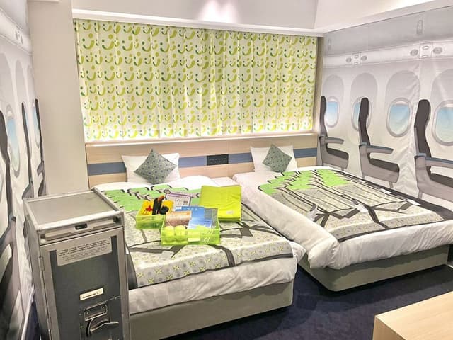 Solaseed Air Collaboration Room (Twin)