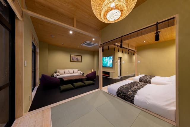 Suite 1