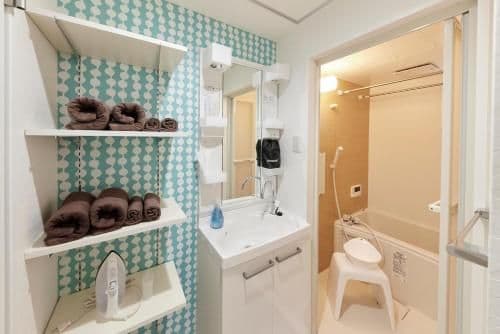 1-Bedroom Apartment