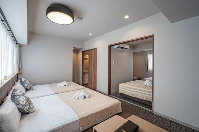 Family Suite, Multiple Beds, Non Smoking, Kitchen