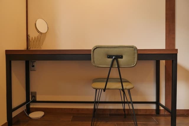 Family Apartment, Multiple Beds (401-402)