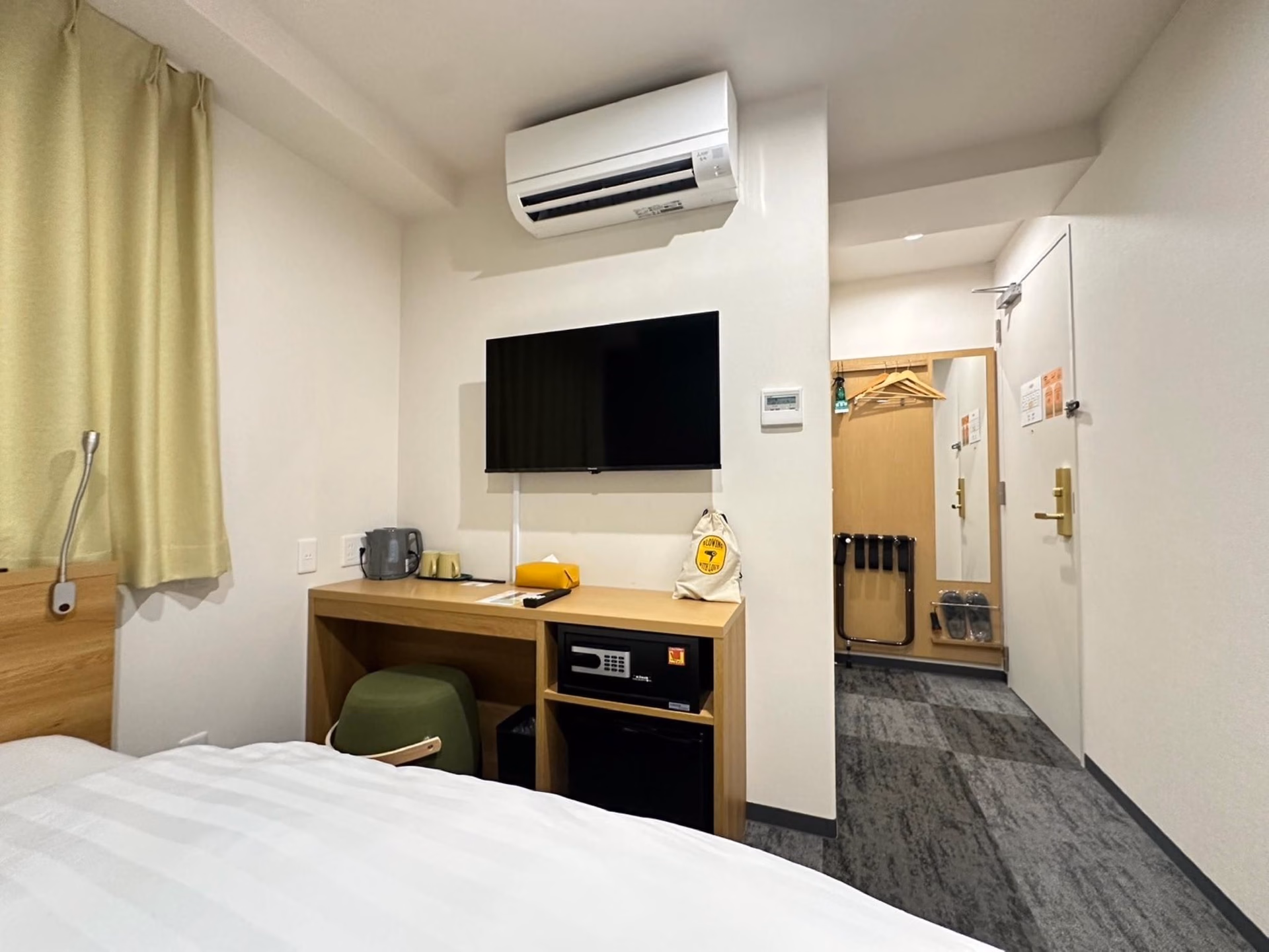 ฟอว์น โฮเทล (Fawn Hotel)1
