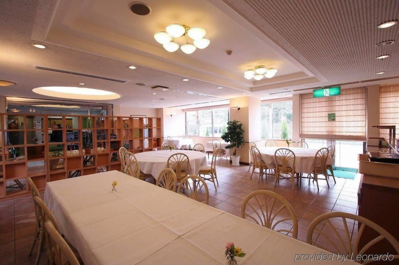 โรงแรมสถานีชินโอซาก้า (Shin-Osaka Station Hotel)4
