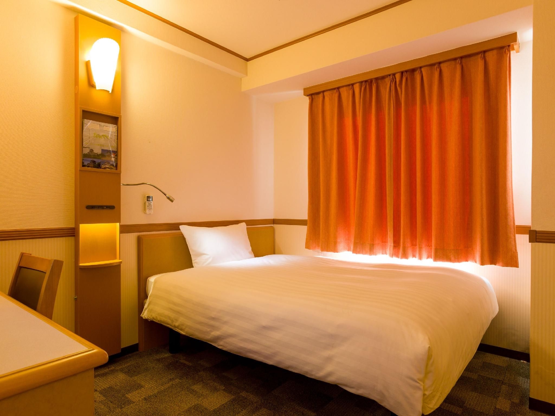 โทโยโกะ อินน์ ชิน-โอซาก้า ชูโอ-กูชิ ชินกัน (Toyoko Inn Shin-Osaka Chuo-guchi Shinkan)1